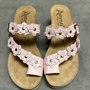 Autenti Pink Leather Sandals